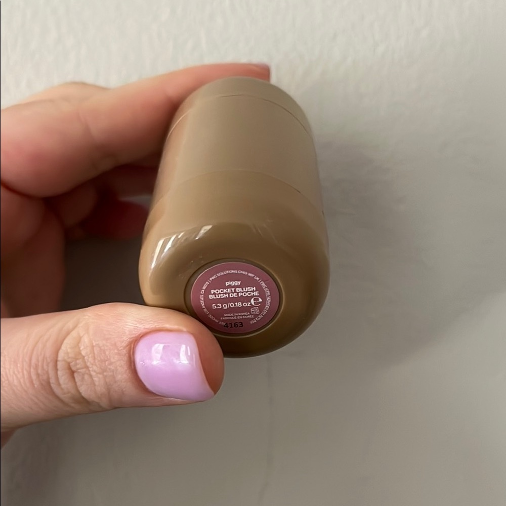 Rhode Beauty piggy blush stick